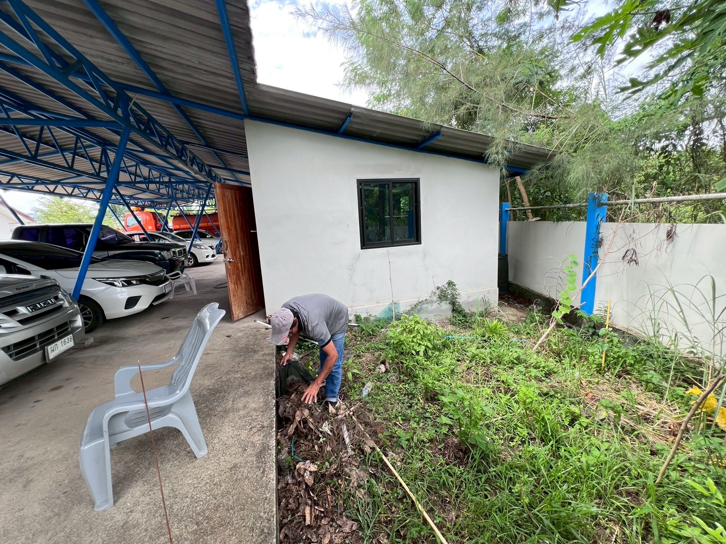 1685