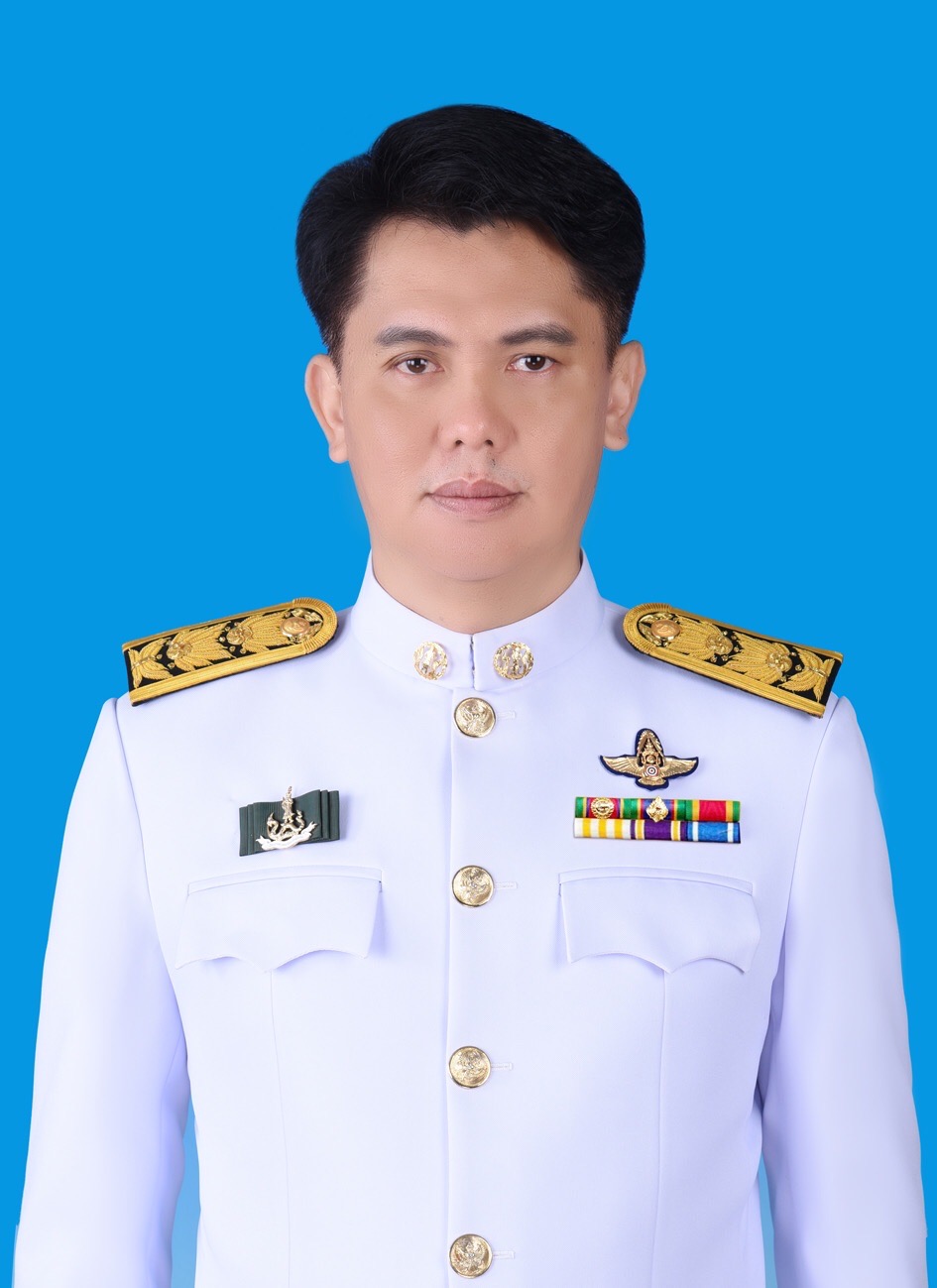 ผจจ.8 นายสุรชาติ เพ็งมีศรี